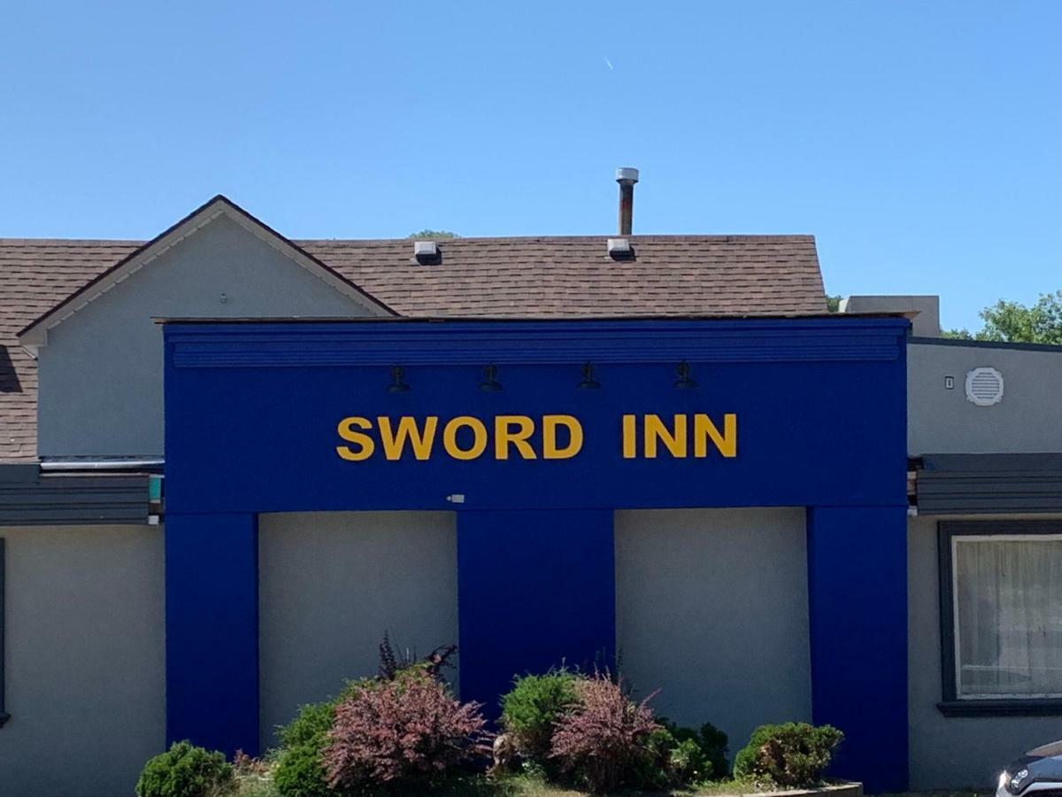 Sword Inn Банкрофт Екстериор снимка